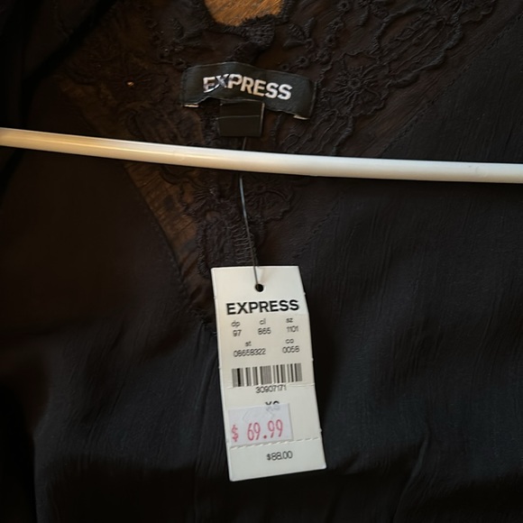 Express Black Top - Picture 6 of 7
